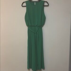Vince Camuto Green Sleeveless Jumpsuit